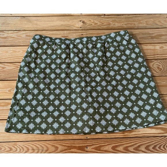 NEW LOGO by Layers Lori Goldstein Printed Knit Skort Size XL Women’s Green - Picture 2 of 7